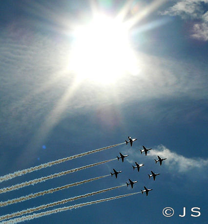 Red Arrows at Southport 2011