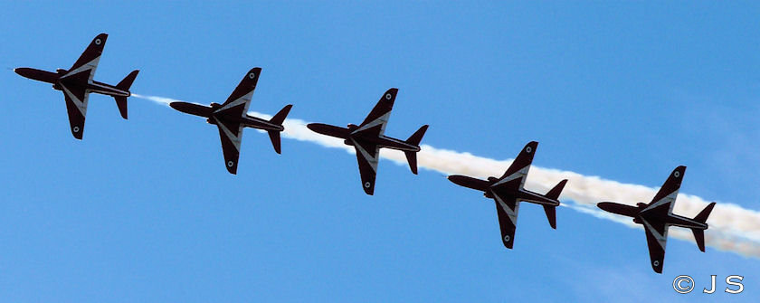 Red Arrows at Southport 2011