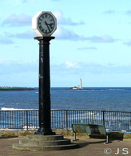 Promenade Clock