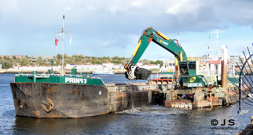 Prins 3 dredging