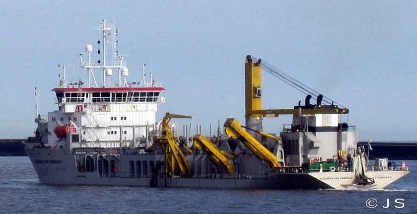 Alexander von Humboldt (dredger)